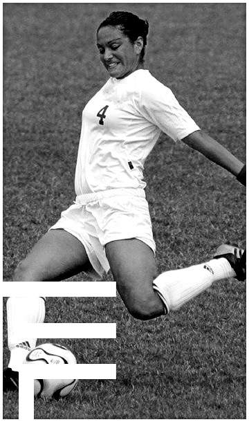 FUTEBOL FEMININO ESTRELAS FUTGEST 